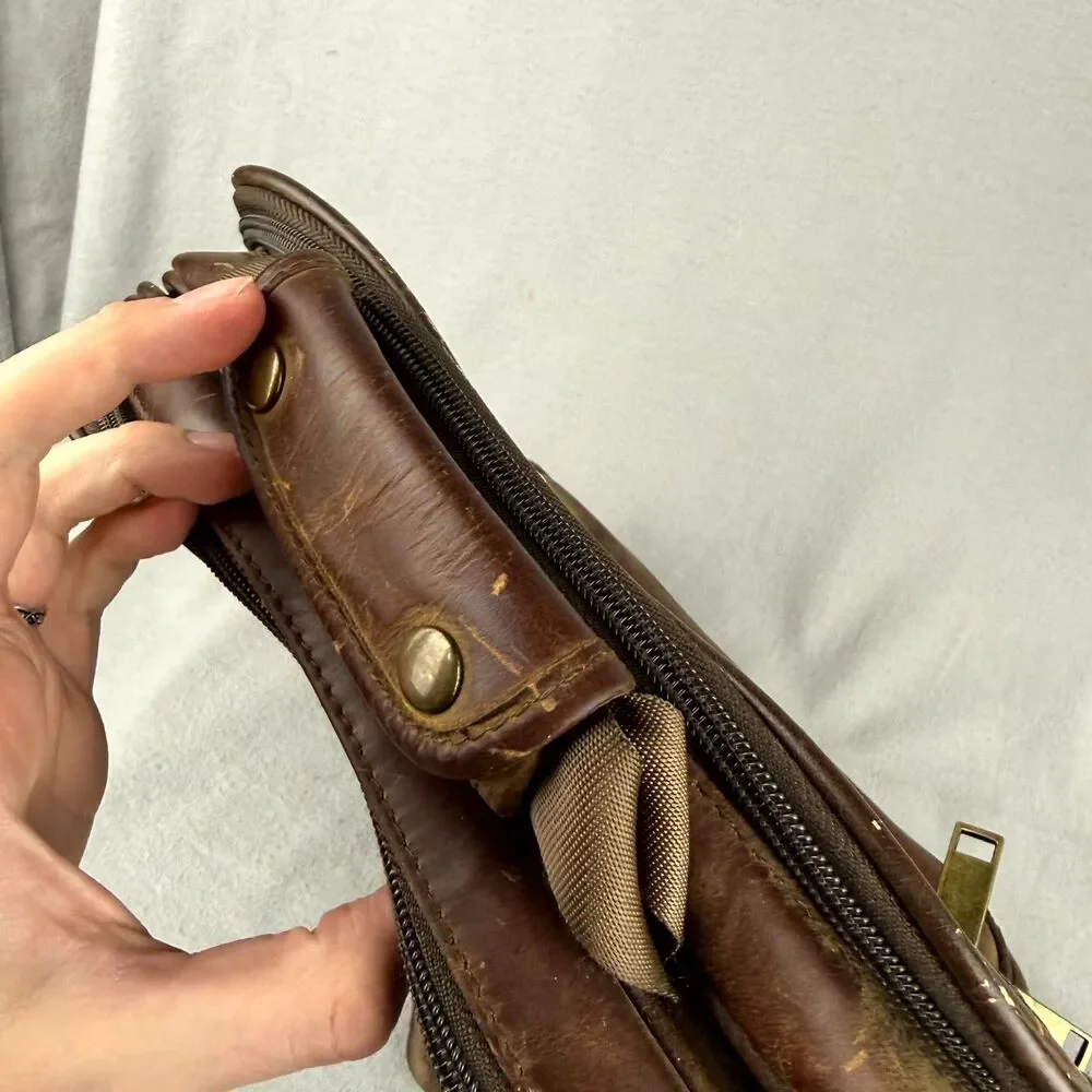 Brookstone Messenger Bag Mens Brown Leather Multi Pocket Detachable Crossbody